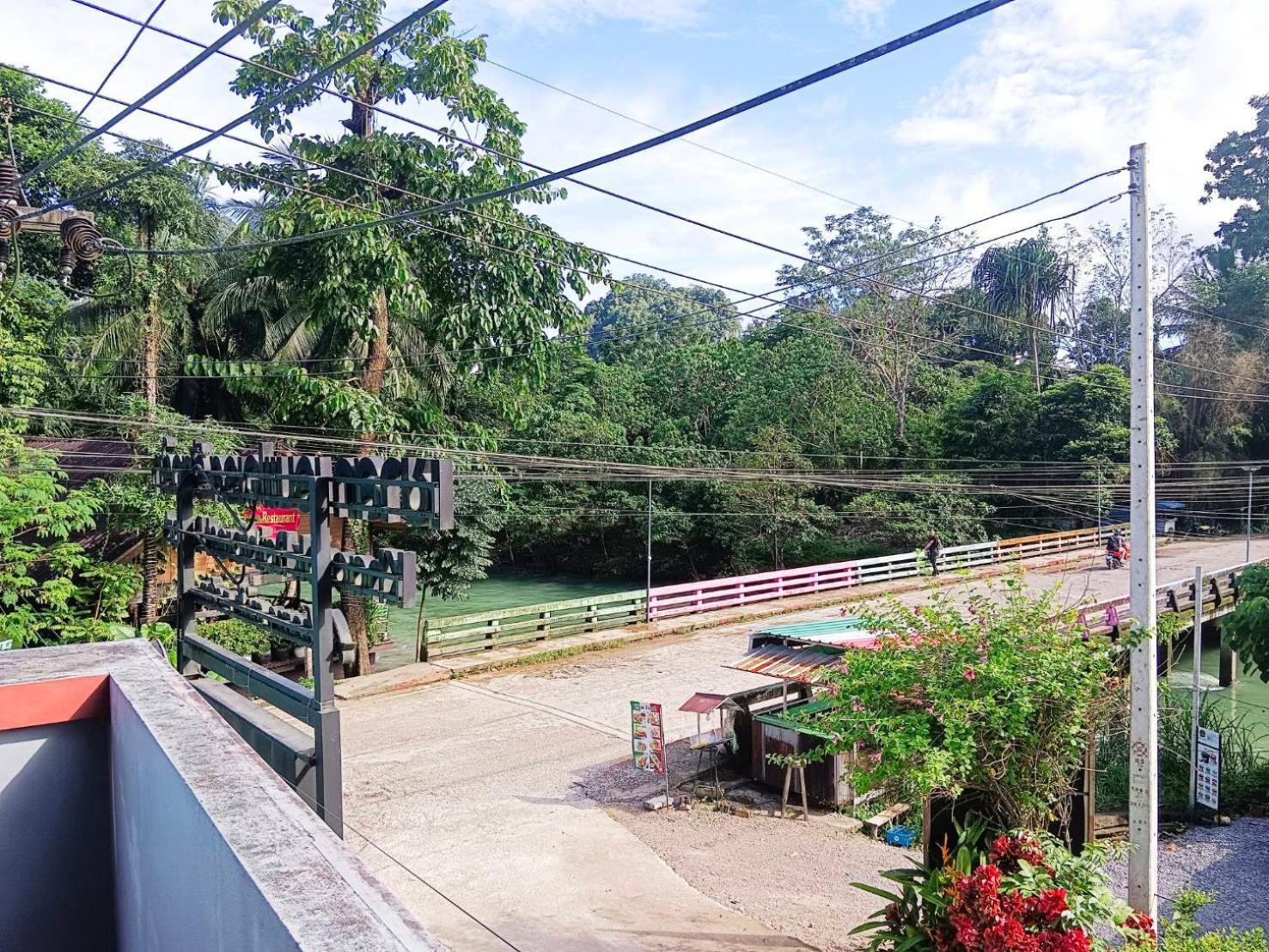 Khao-Sok Bed And Breakfast Khao Sok National Park Esterno foto